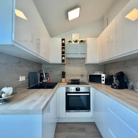 Premium Fewo - Blick Auf Felsenkirche & Schloss - Traveller Award 2024 *